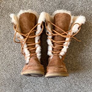 UGG Brown Lace Up Boots with Cream Fur